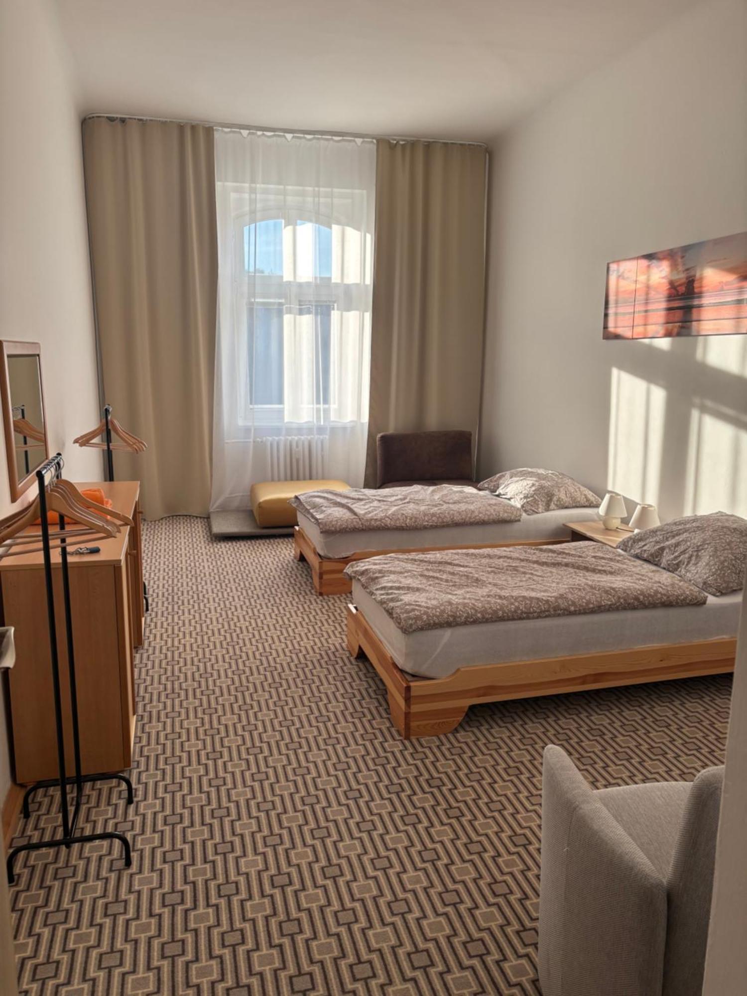 City Centre Apartment Demio Karlsbad Buitenkant foto