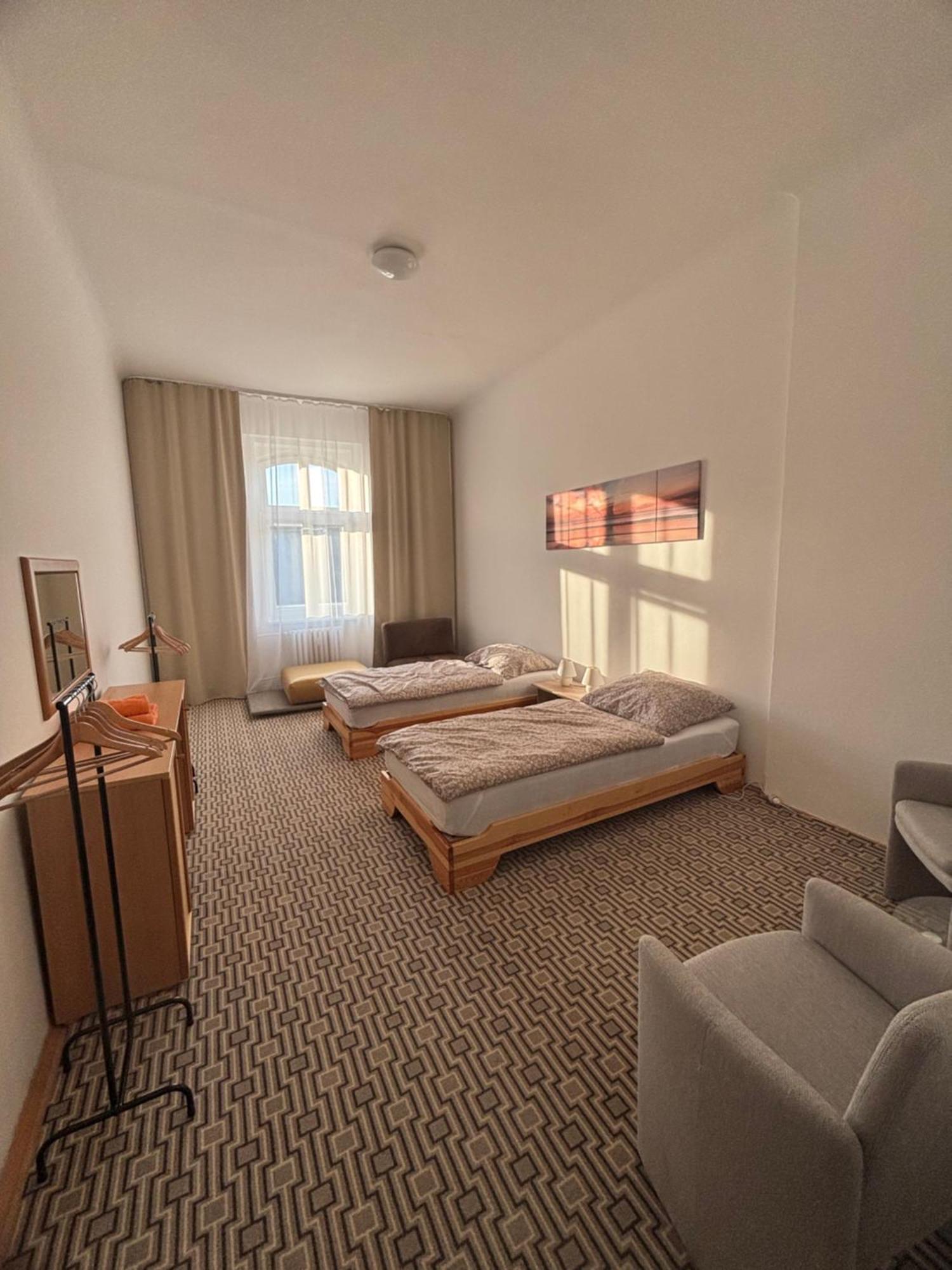 City Centre Apartment Demio Karlsbad Buitenkant foto