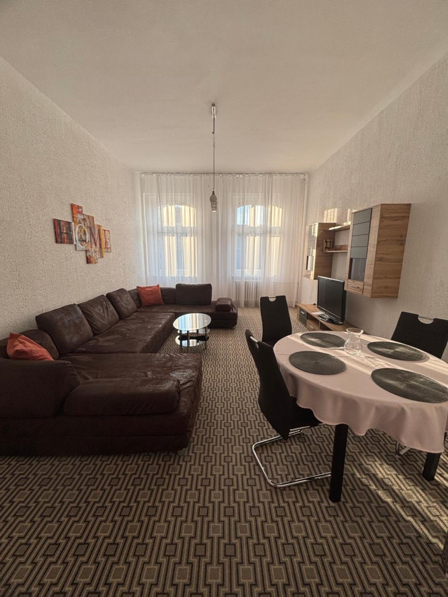 City Centre Apartment Demio Karlsbad Buitenkant foto