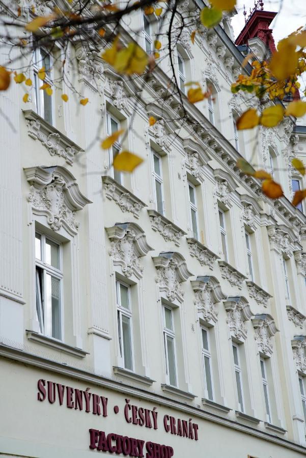 City Centre Apartment Demio Karlsbad Buitenkant foto