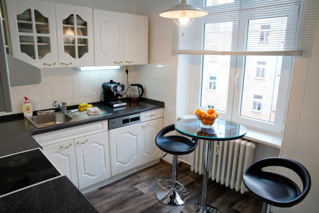 City Centre Apartment Demio Karlsbad Buitenkant foto