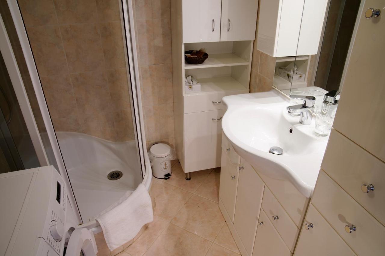 City Centre Apartment Demio Karlsbad Buitenkant foto